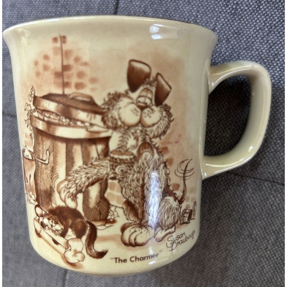 VINTAGE SIGNED SUSAN DRAWBAUGH "THE CHARMER" CAT & DOG COFFEE CUP MUG JAPAN
